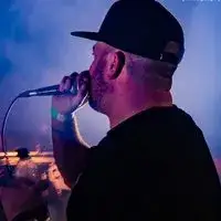 AVE MC