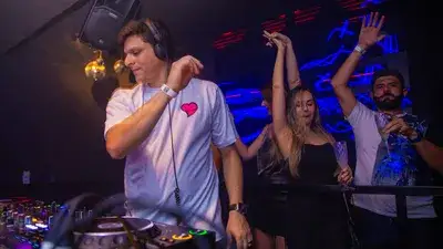 DJ Ron