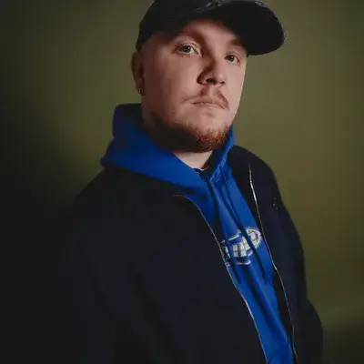 Chris Stussy