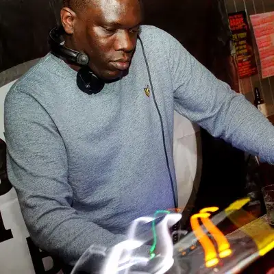 DJ Bryan Gee