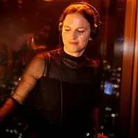 Dj Emma,