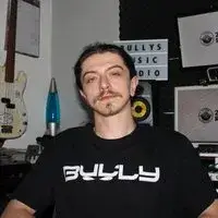 Bully DNB